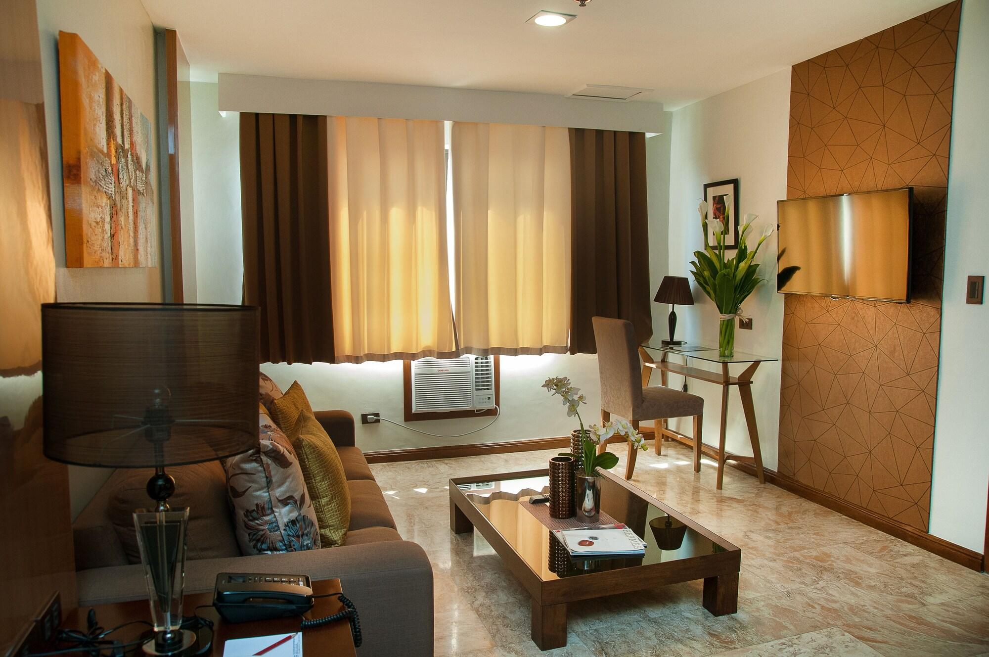 Fernandina 88 Suites Hotel Quezon City Buitenkant foto