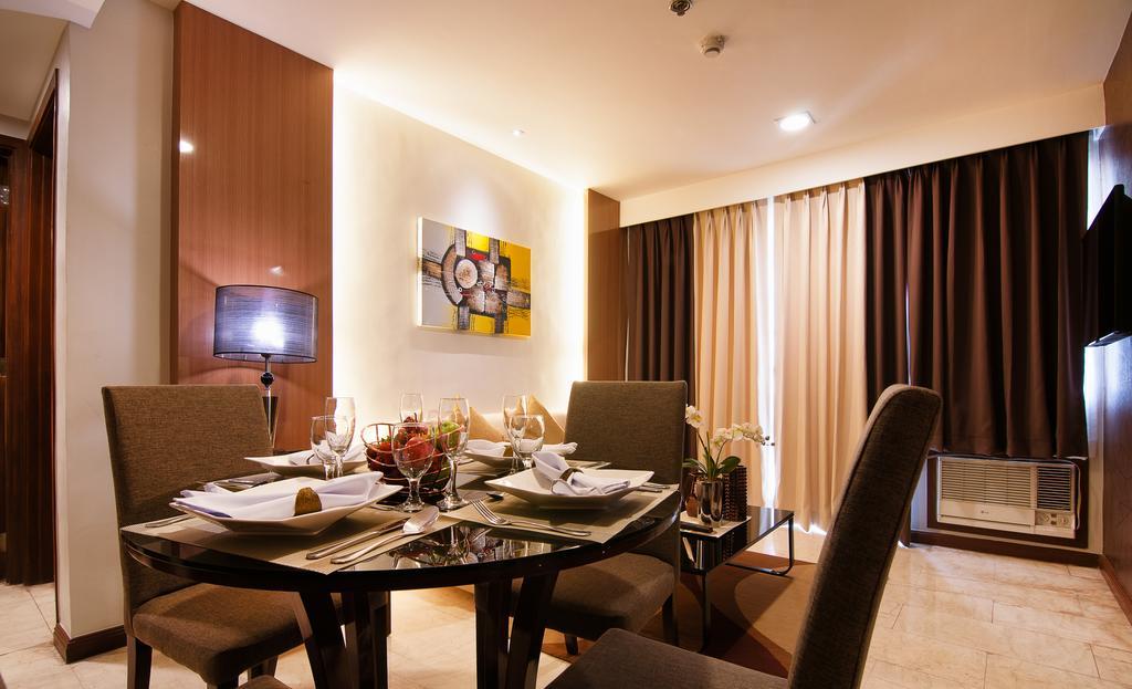 Fernandina 88 Suites Hotel Quezon City Buitenkant foto